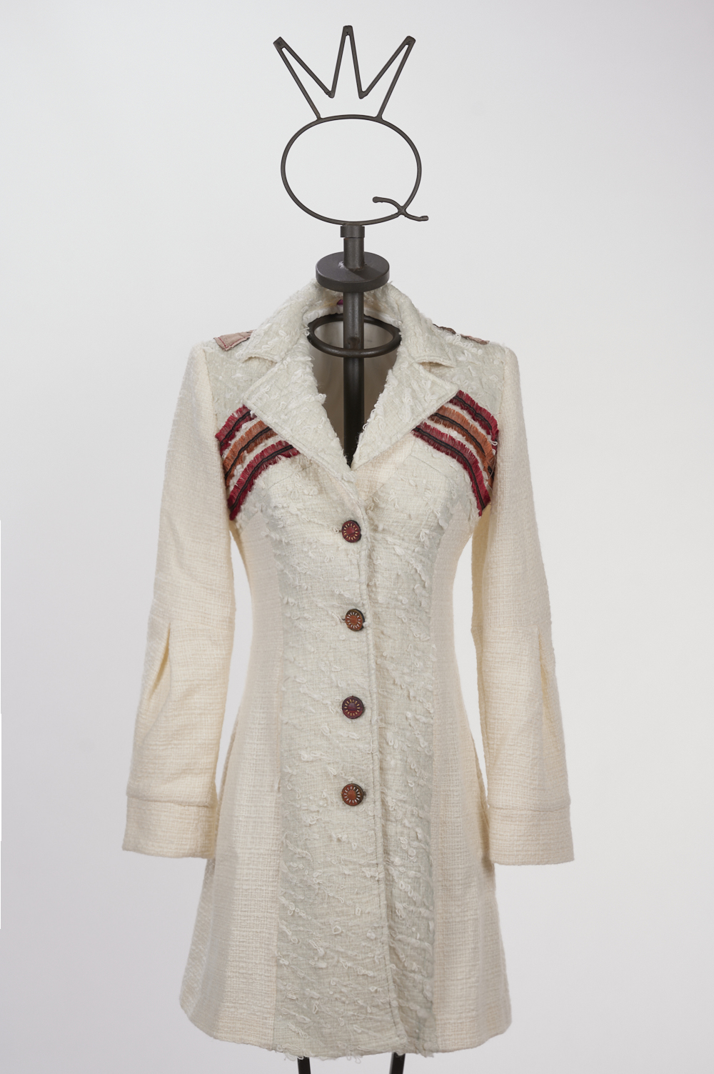 Save The Queen Cappotto bianco con ricamo